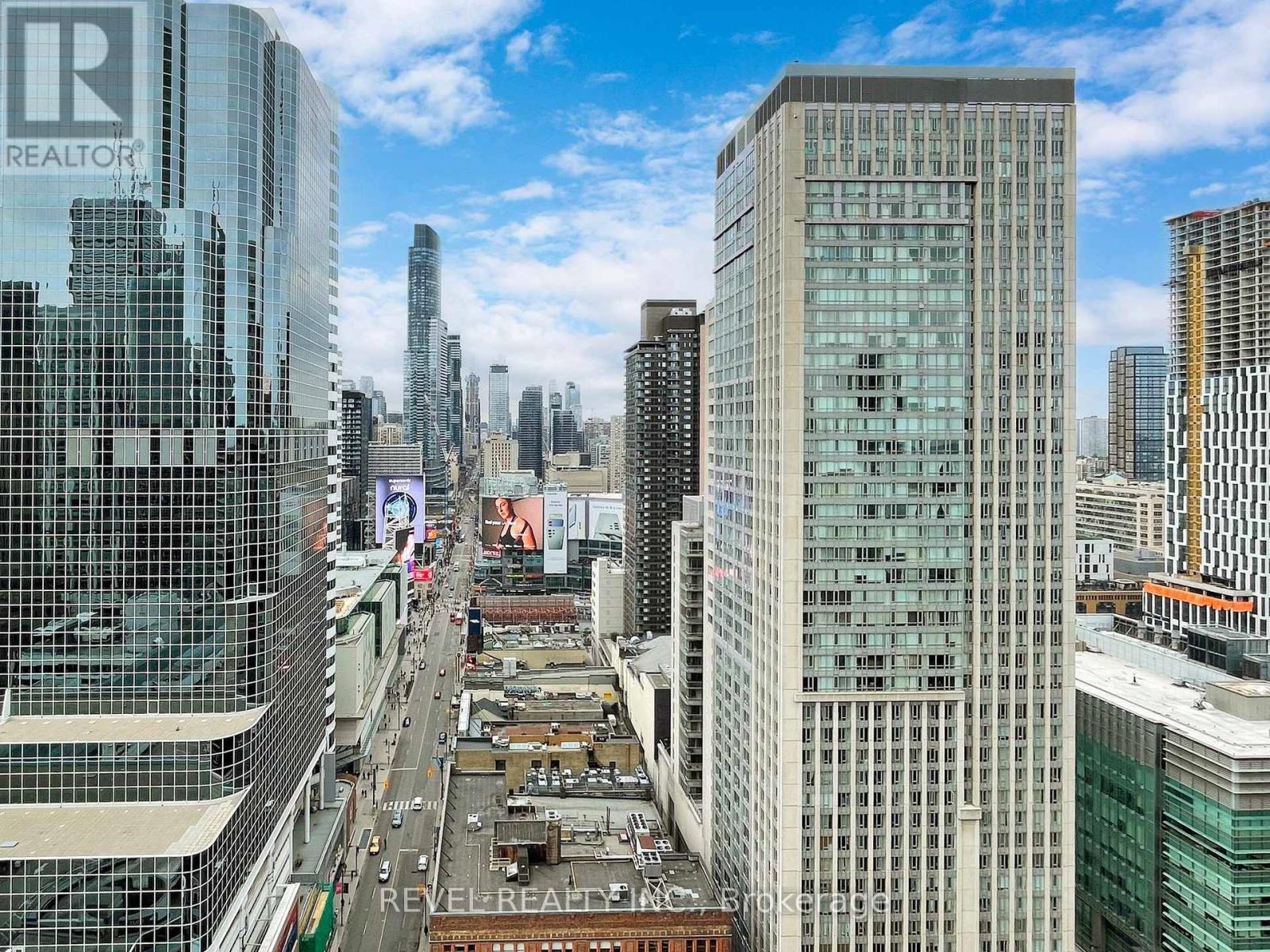 #2412 197 YONGE STREET - 23