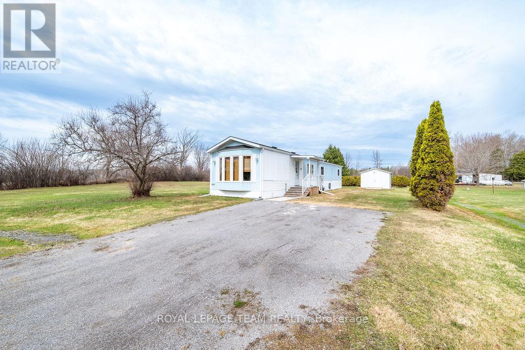 46 SUNSET LANE - 28
