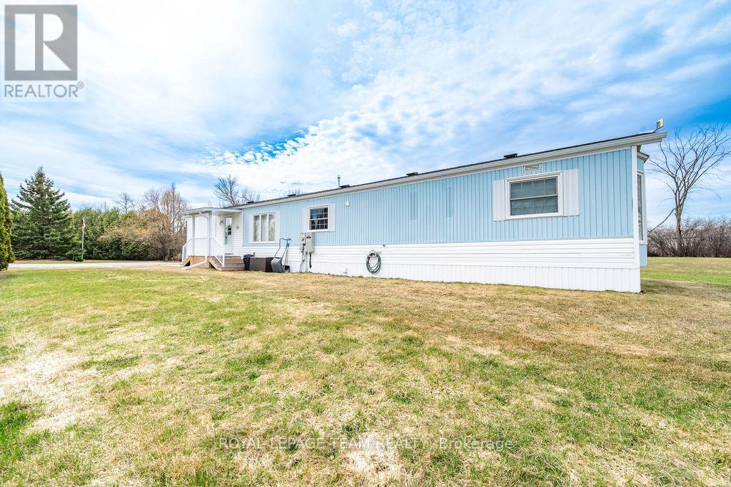 46 SUNSET LANE - 33