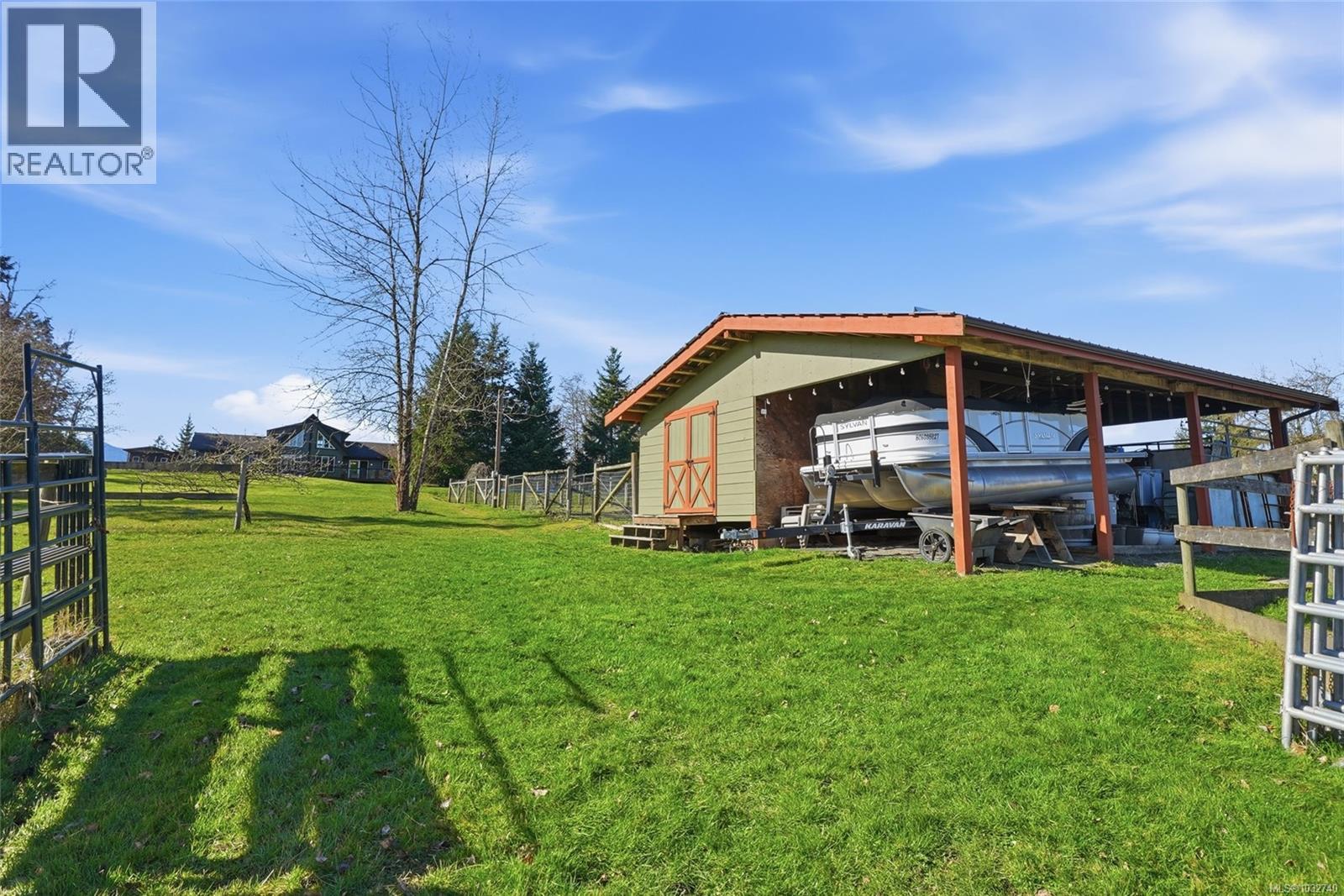 2441 STAGHORN RD - 13