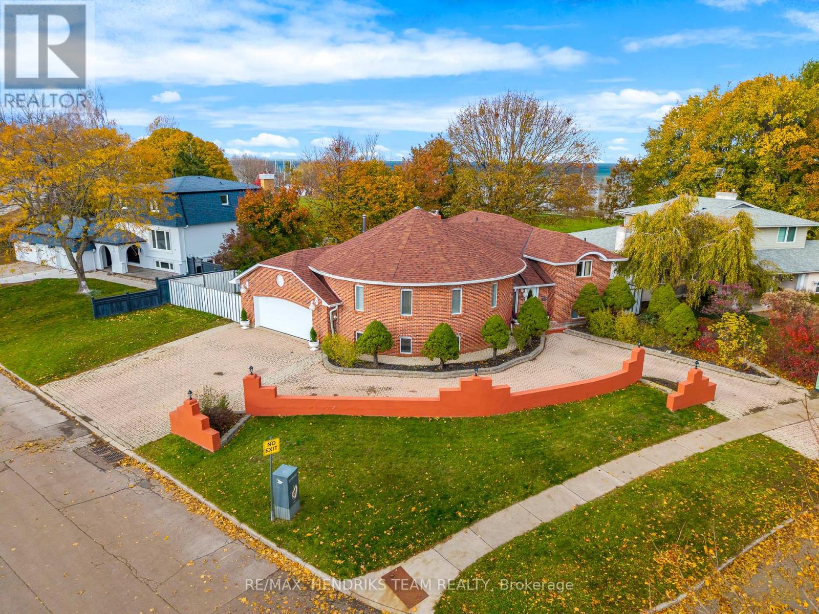 85 WESTGATE PARK DRIVE - 1