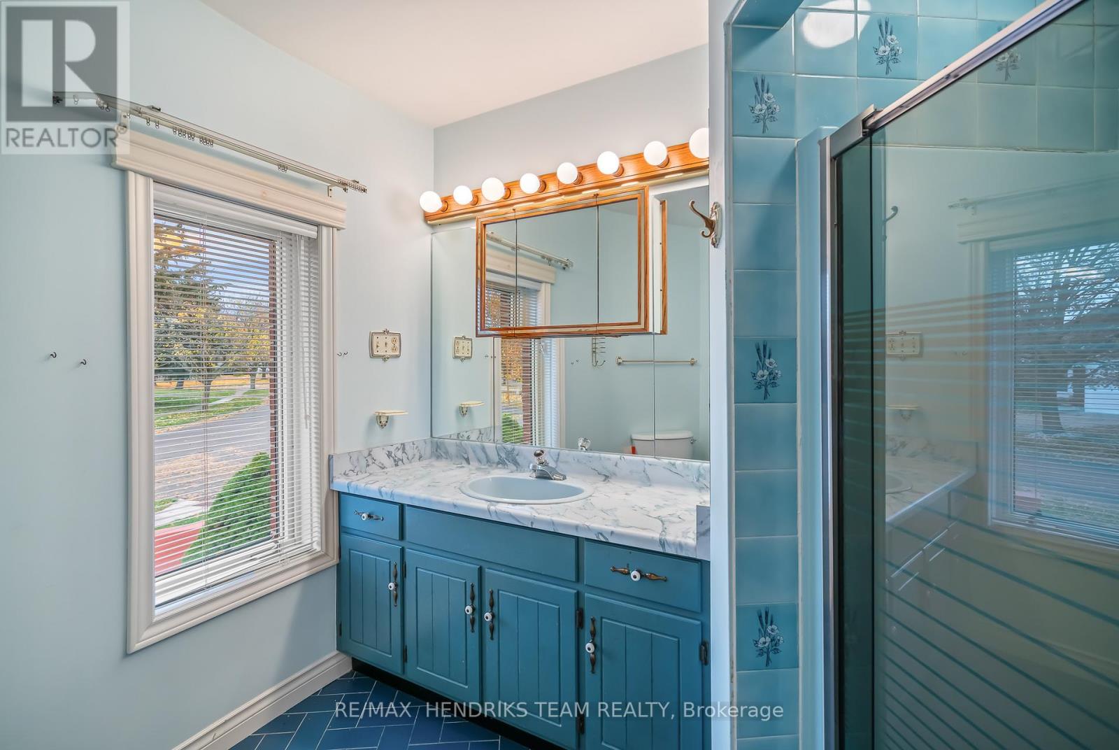 85 WESTGATE PARK DRIVE - 18
