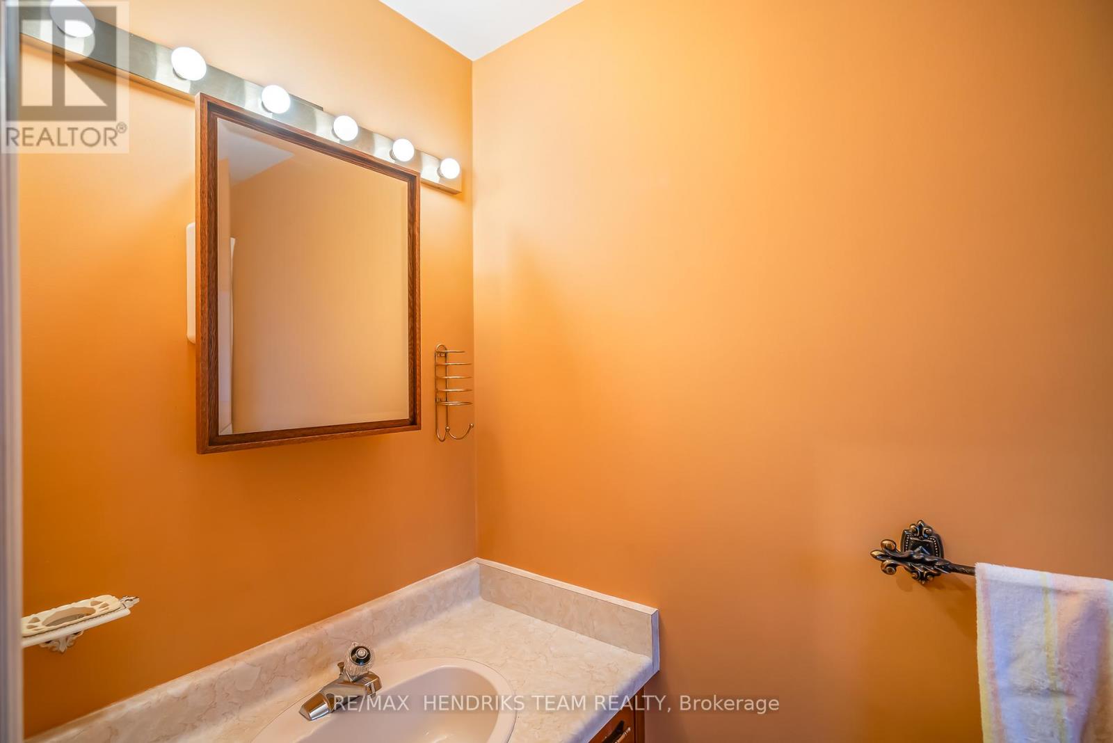 85 WESTGATE PARK DRIVE - 24