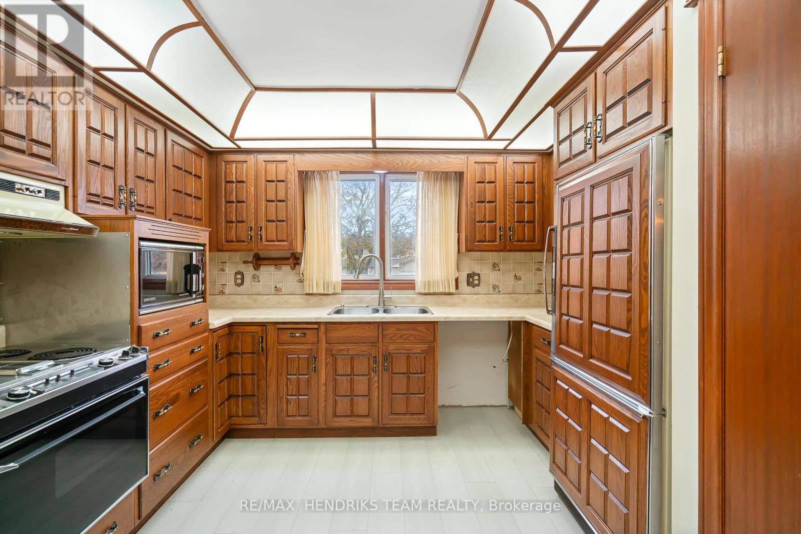 85 WESTGATE PARK DRIVE - 9