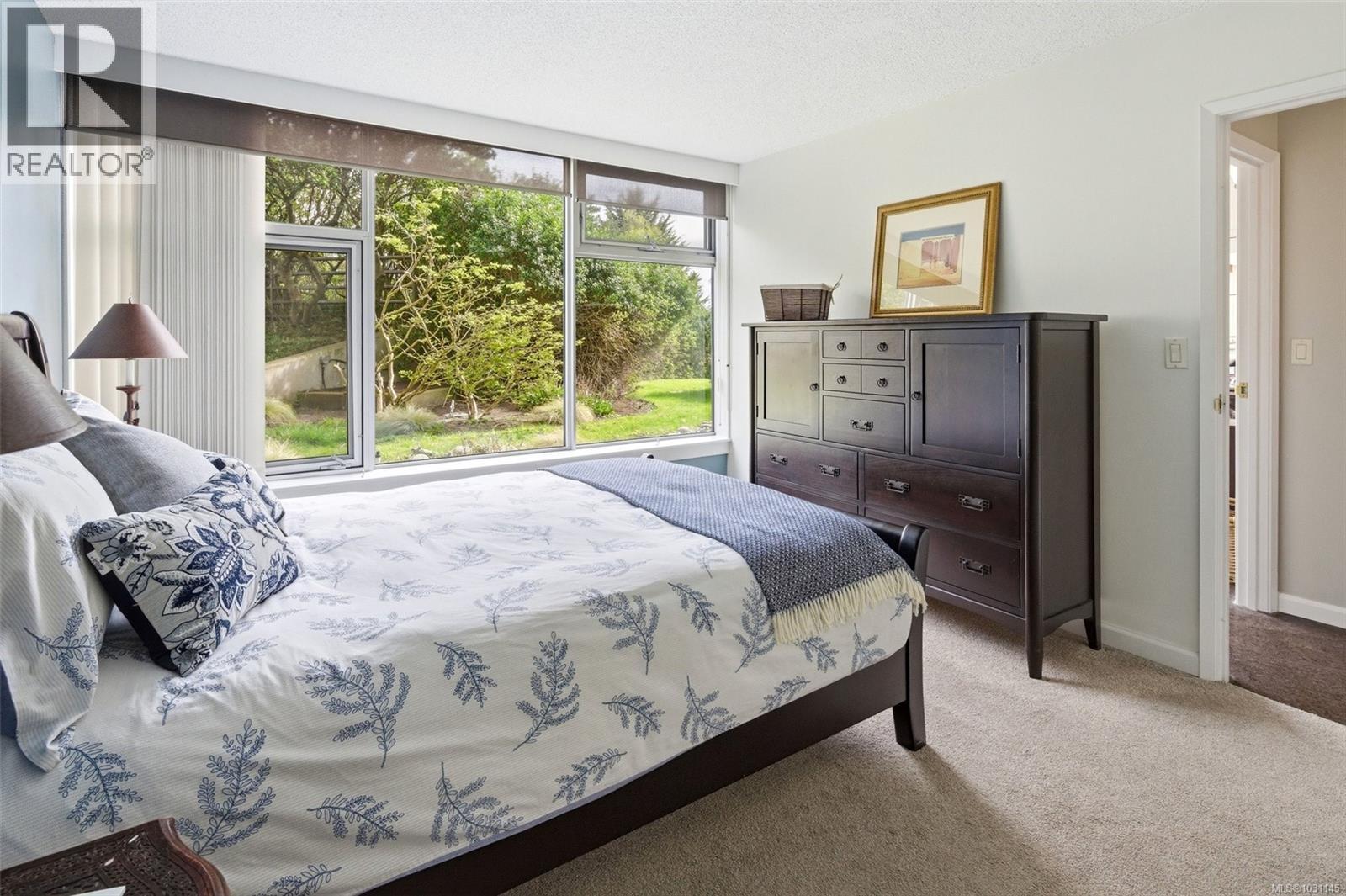 #102 325 Maitland St - 13