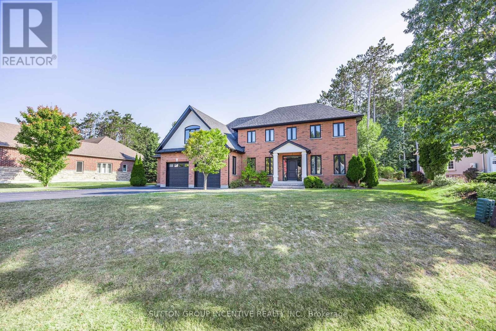 38 LILAC LANE - 40