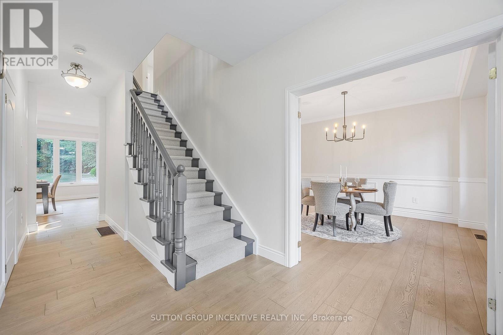 38 LILAC LANE - 8
