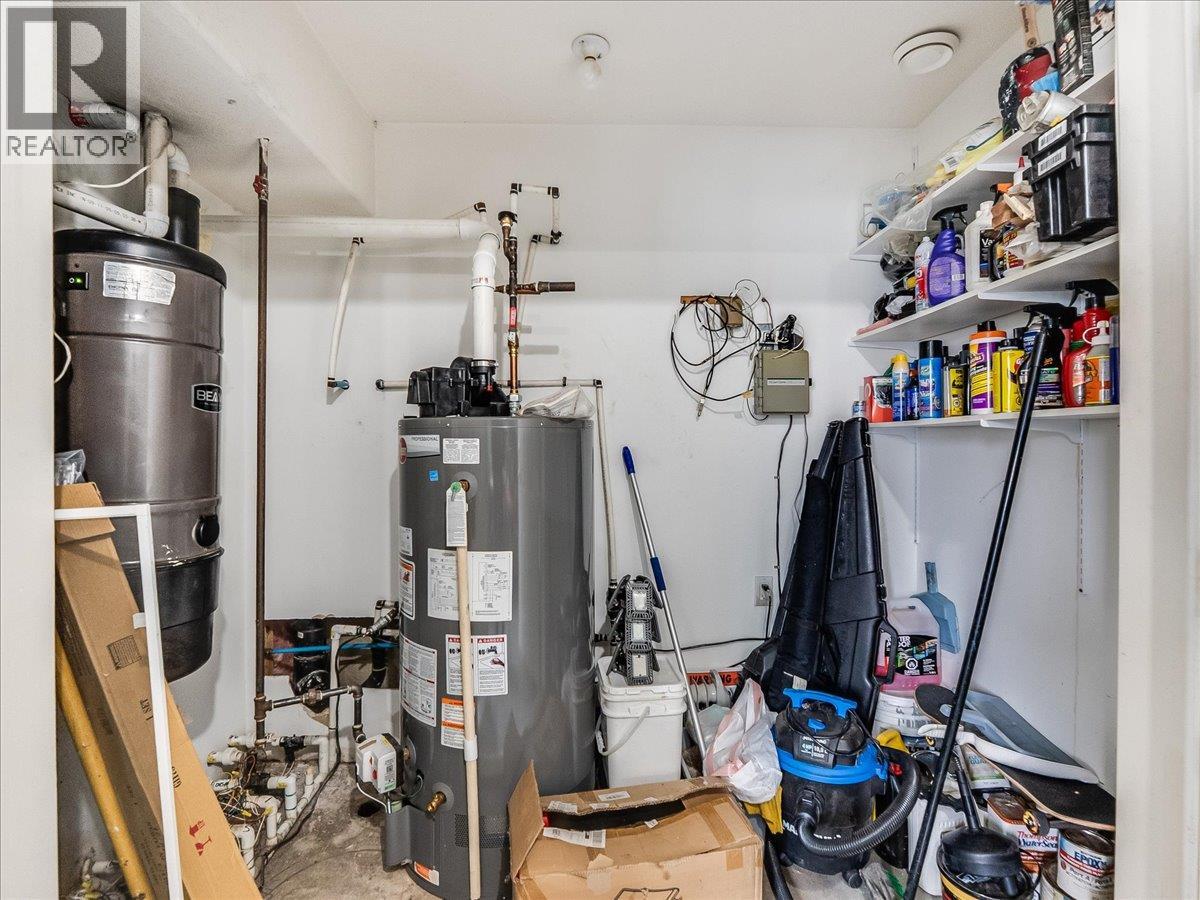 601 12TH AVENUE - 83