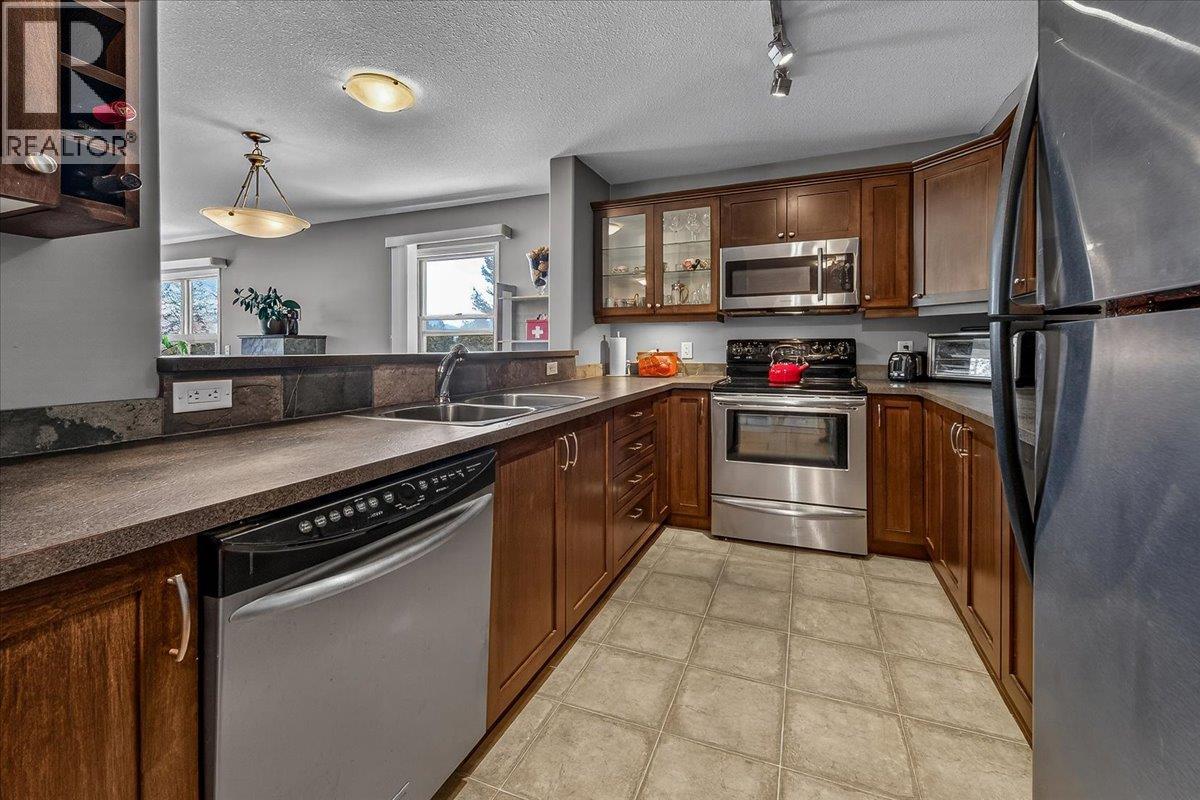 #310 4884 Stanley Street - 16