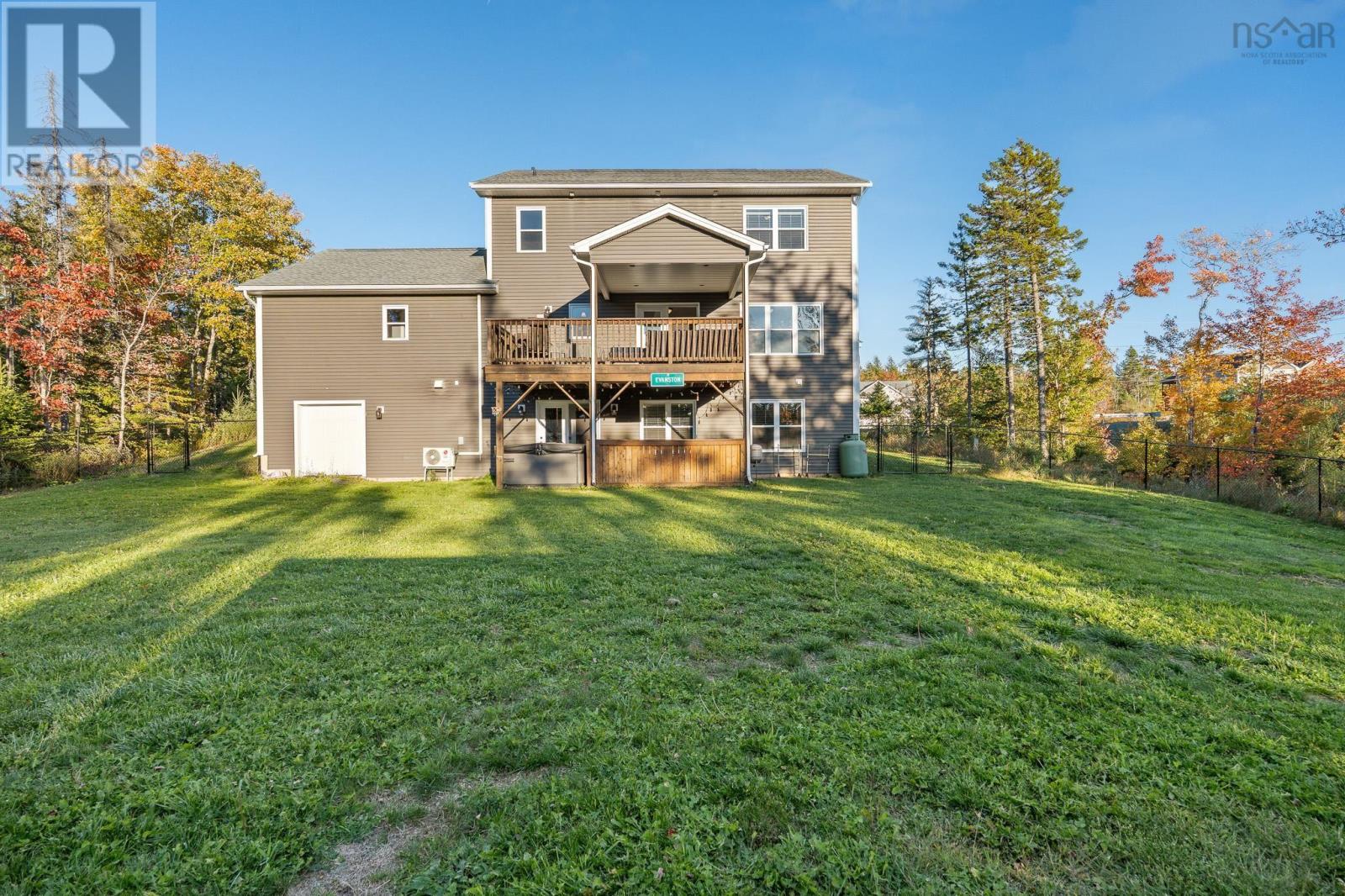 Property 38 of 41 of 196 Confederation Avenue