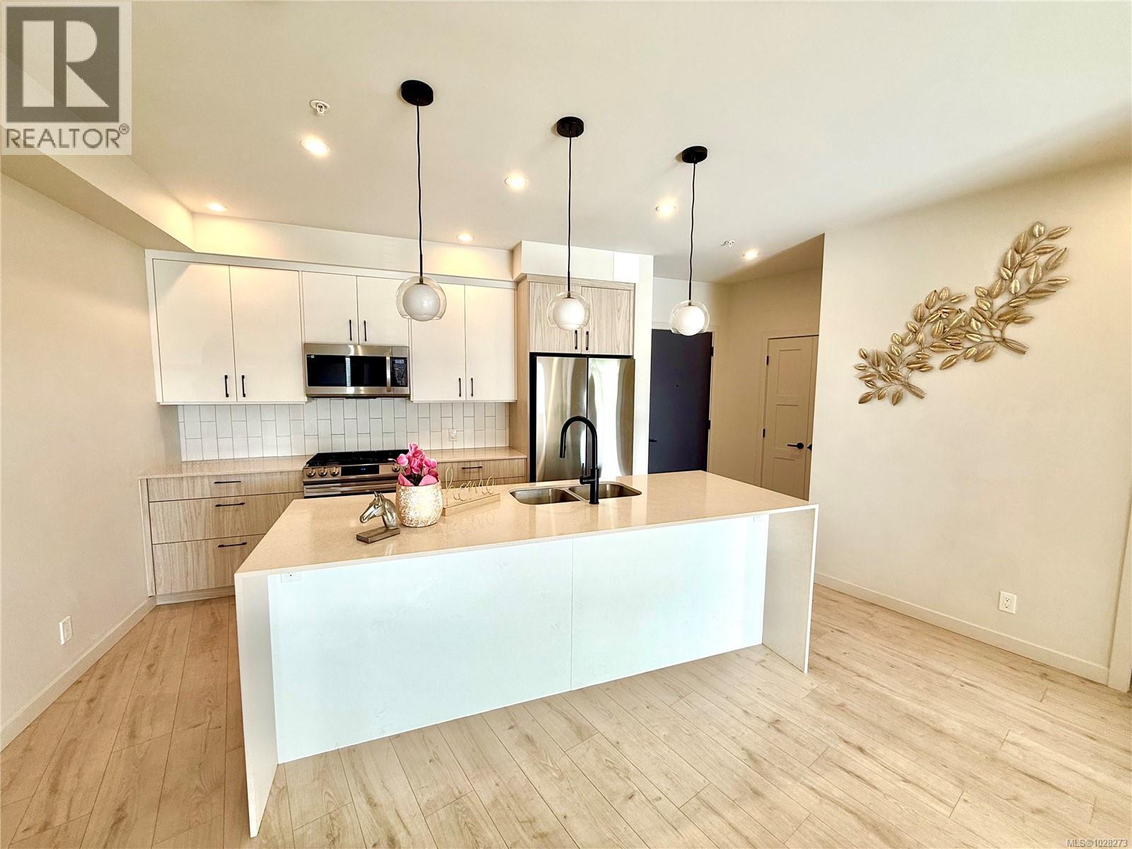 110 958 Pharoah Mews, Langford