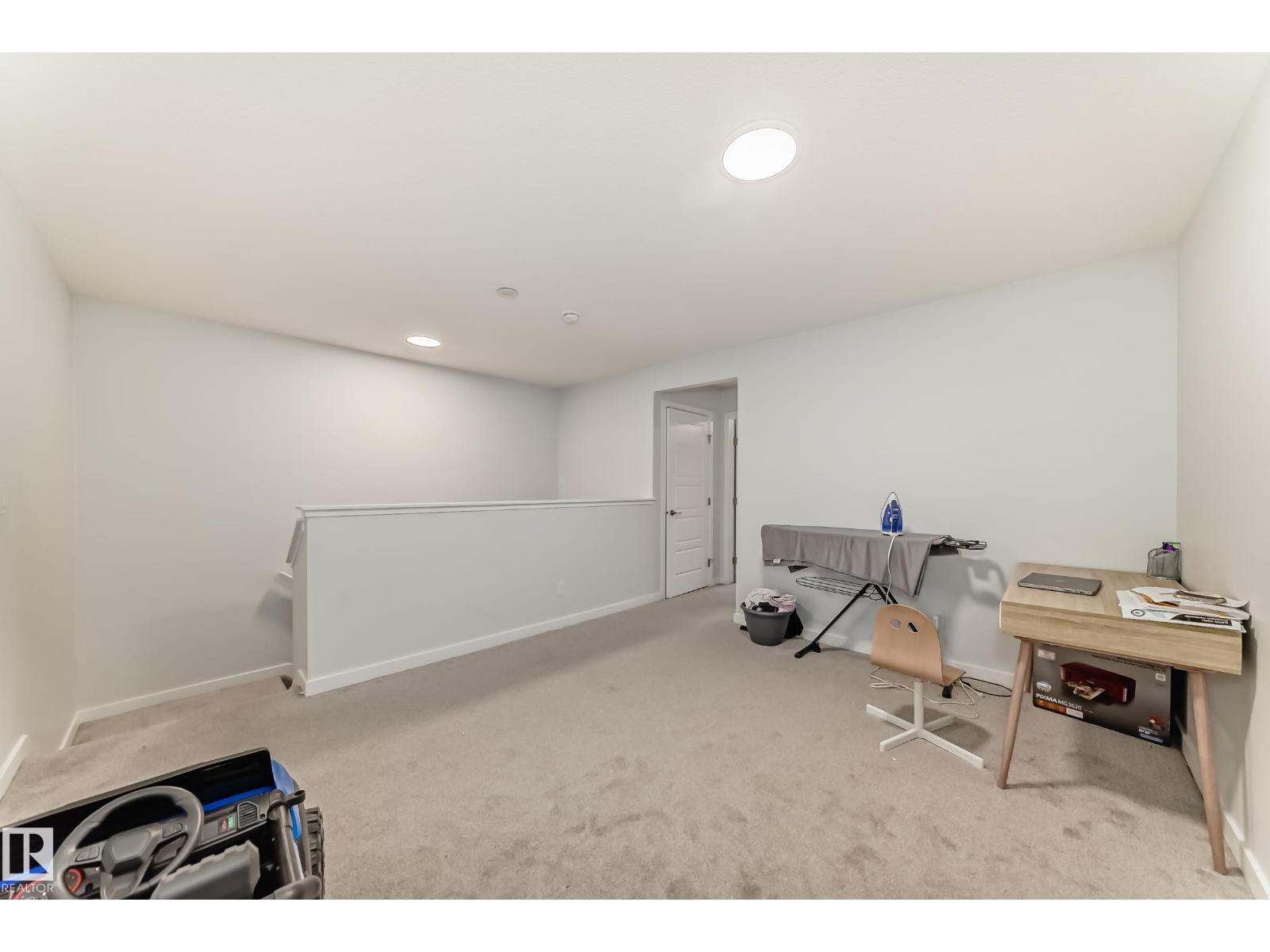 9912 226 ST NW, Edmonton