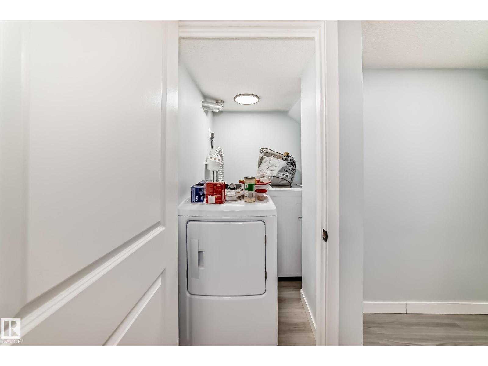 9912 226 ST NW, Edmonton