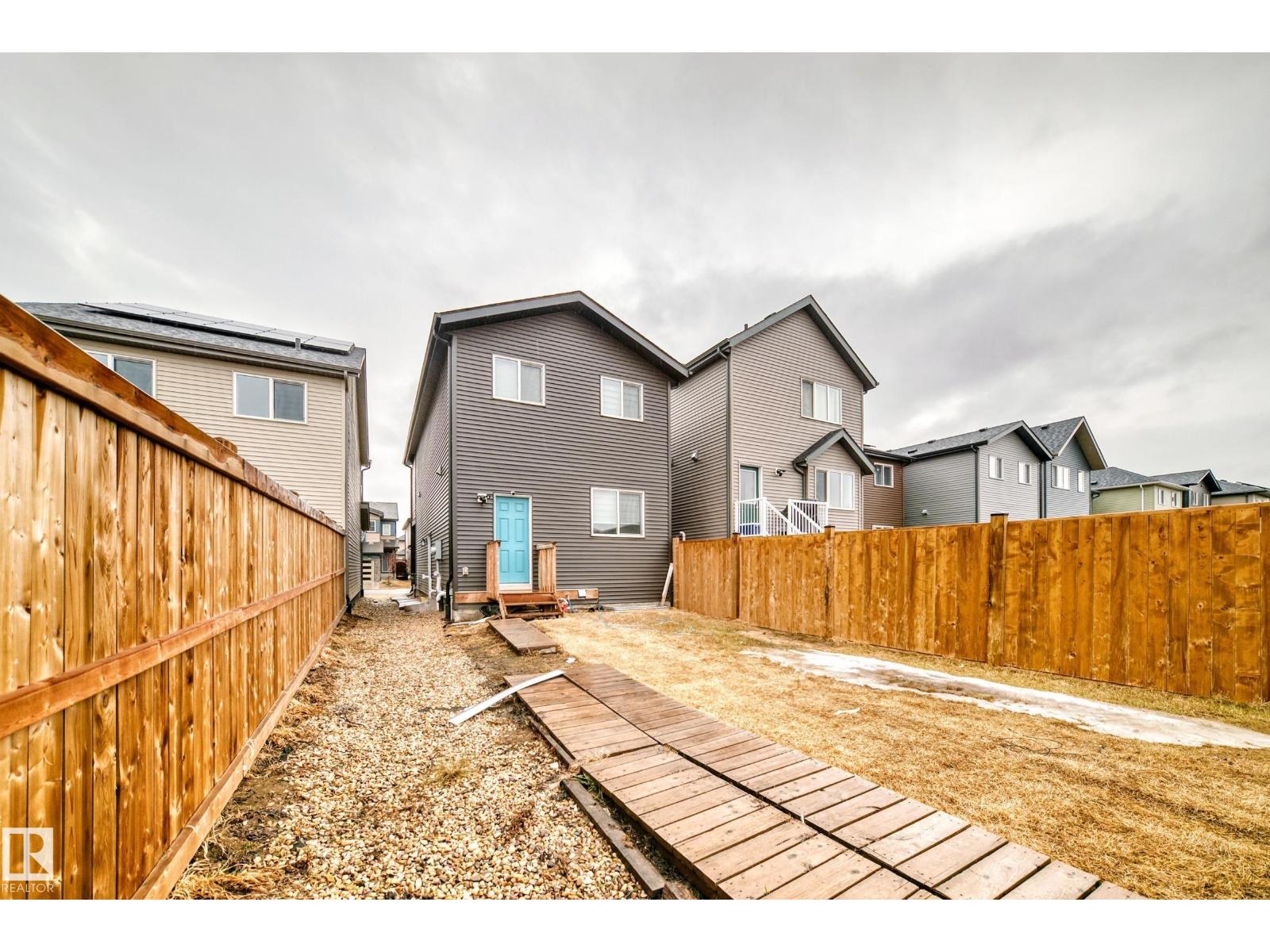 9912 226 ST NW, Edmonton