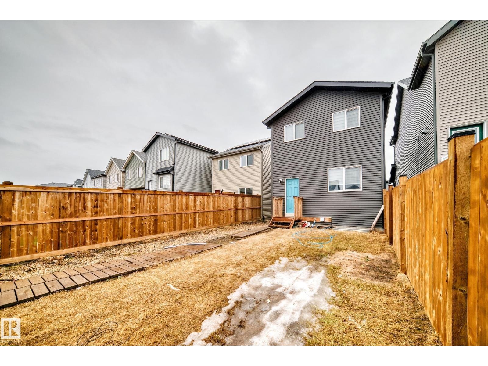 9912 226 ST NW, Edmonton