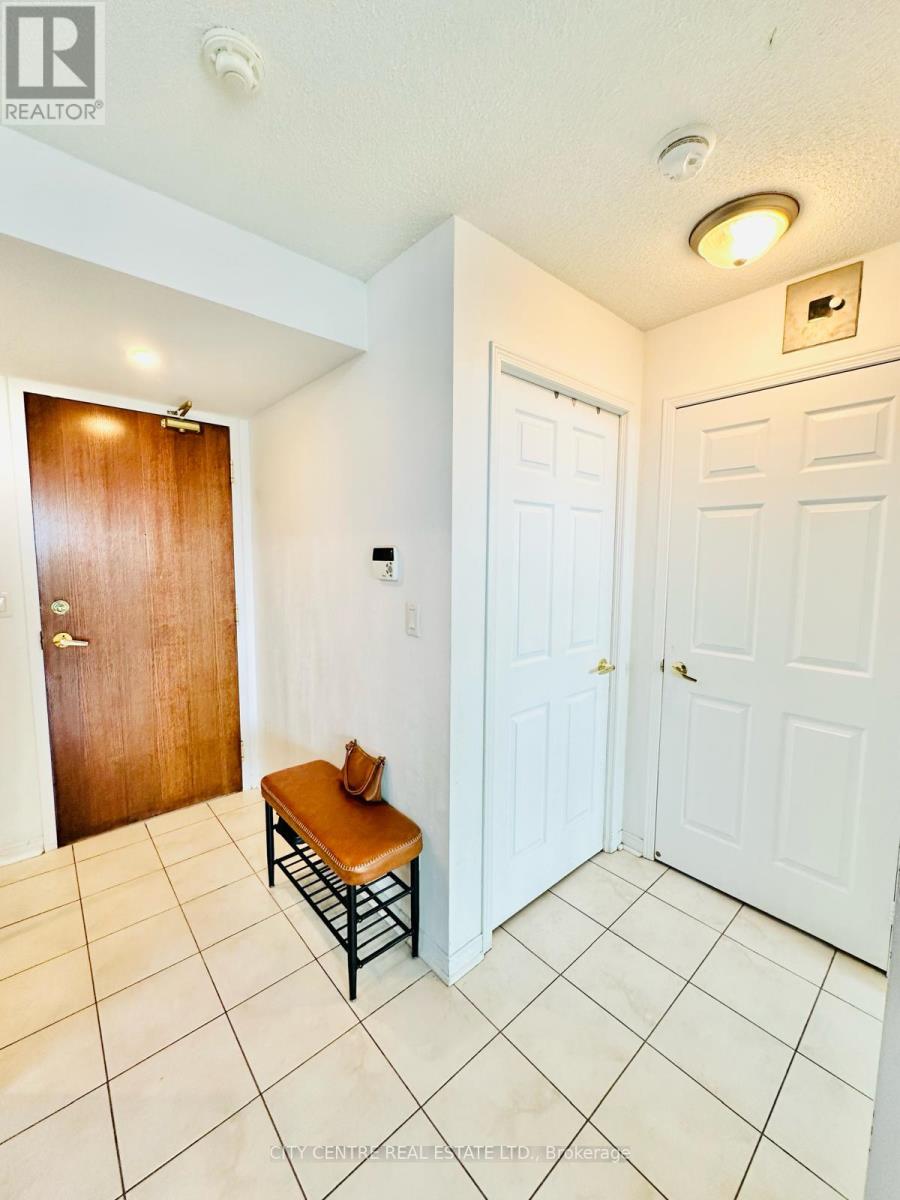 #1507 4900 GLEN ERIN DRIVE - 16