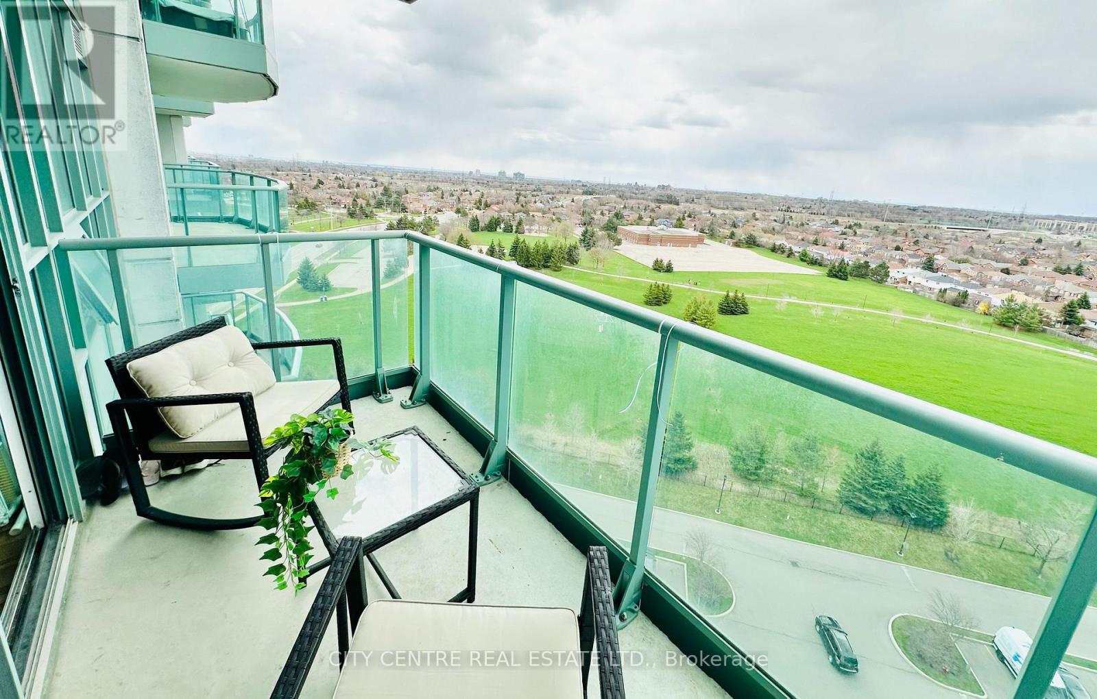 #1507 4900 GLEN ERIN DRIVE - 25