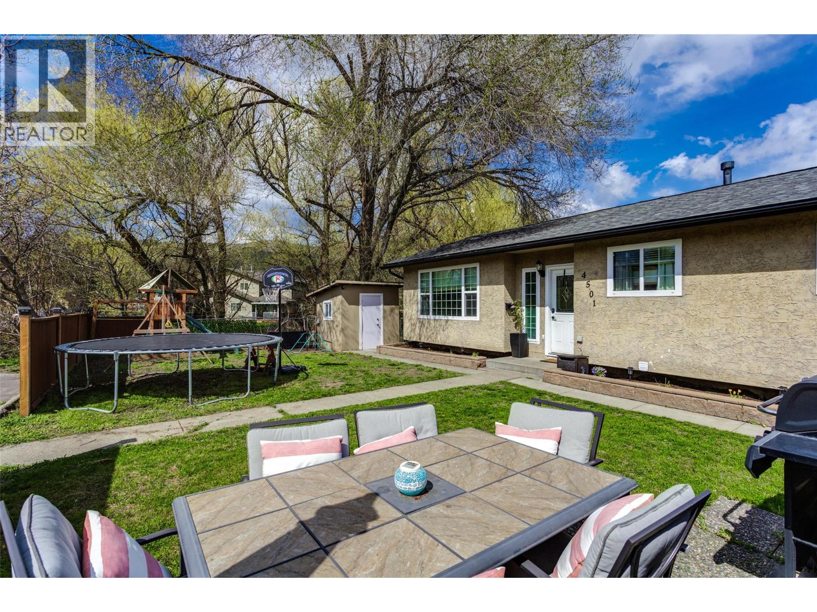  4501 16 Avenue, Vernon