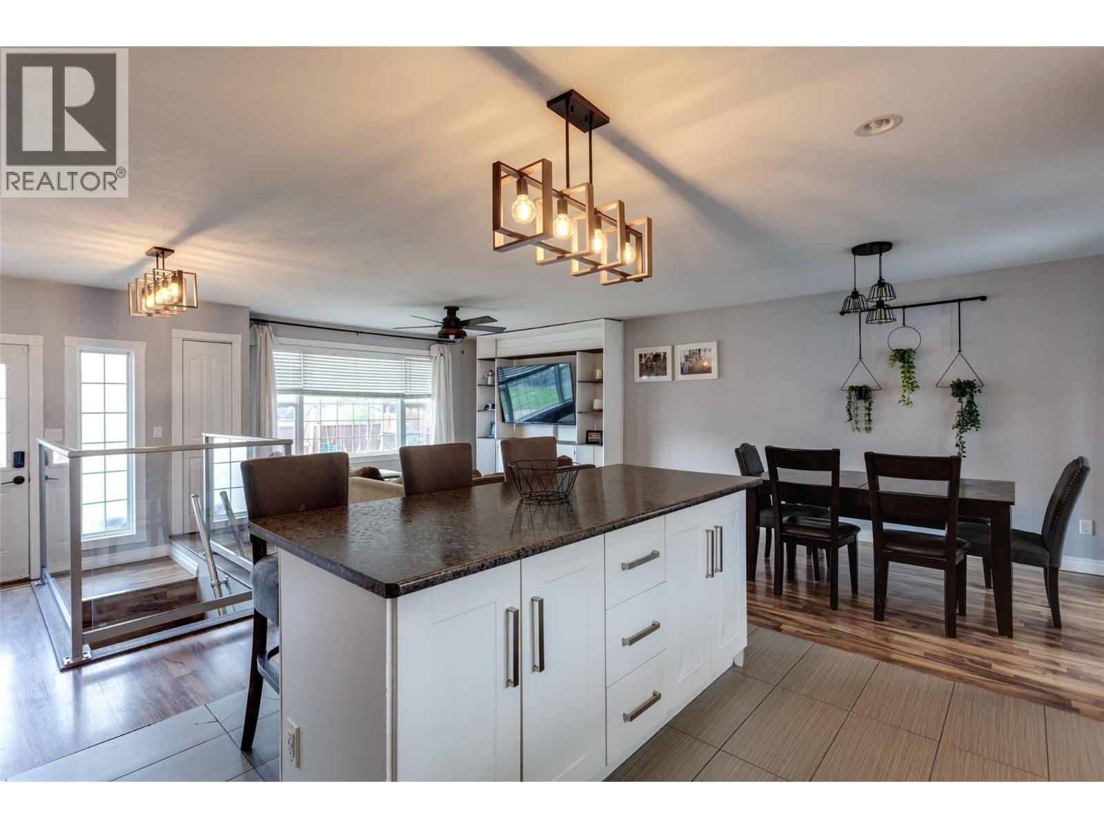  4501 16 Avenue, Vernon