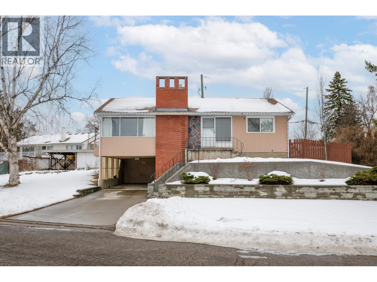 1573 EDMONTON STREET - Image 2