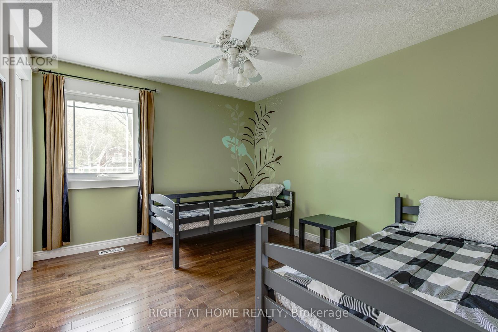 119 TIMCOURT DRIVE - 18
