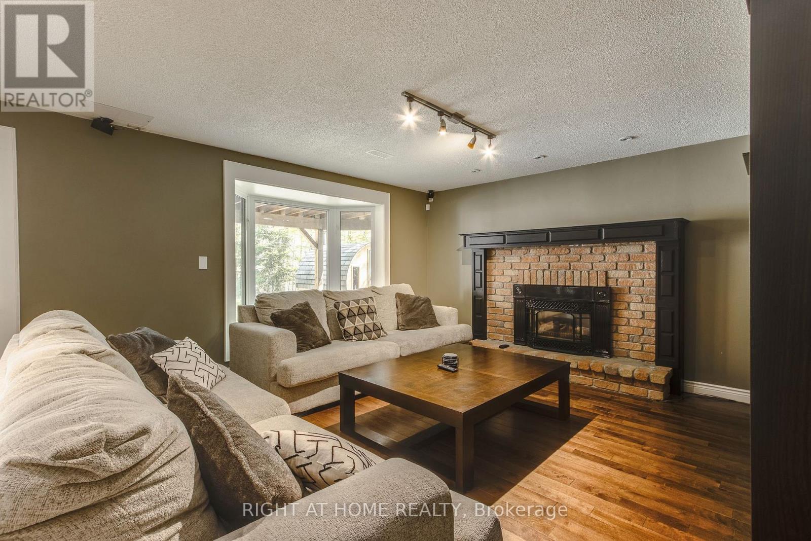 119 TIMCOURT DRIVE - 22