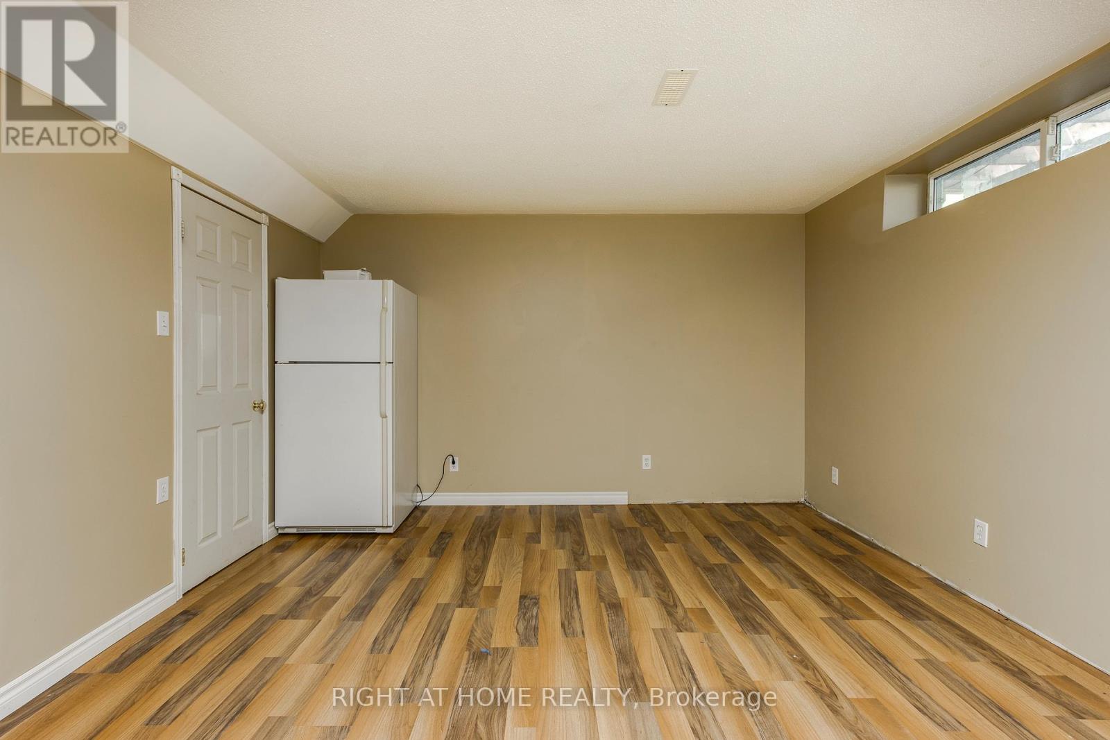 119 TIMCOURT DRIVE - 29