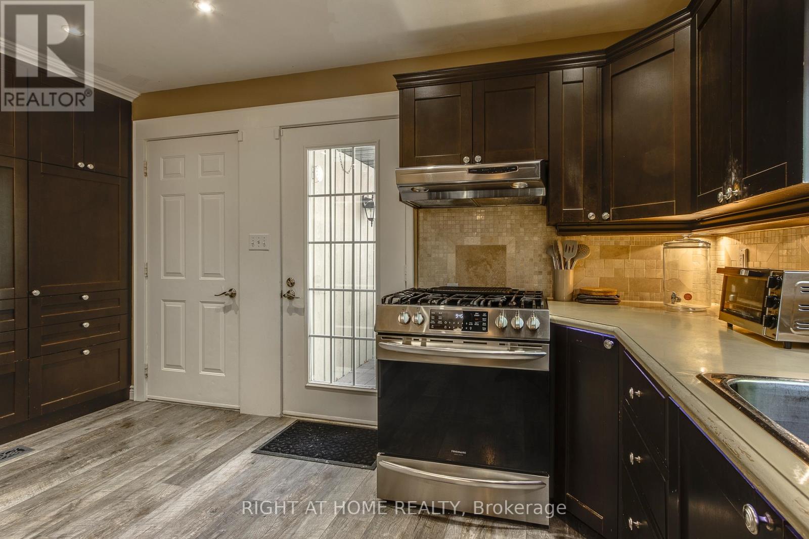 119 TIMCOURT DRIVE - 8