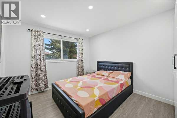 171 RUNDLEFIELD CRESCENT NE - 20