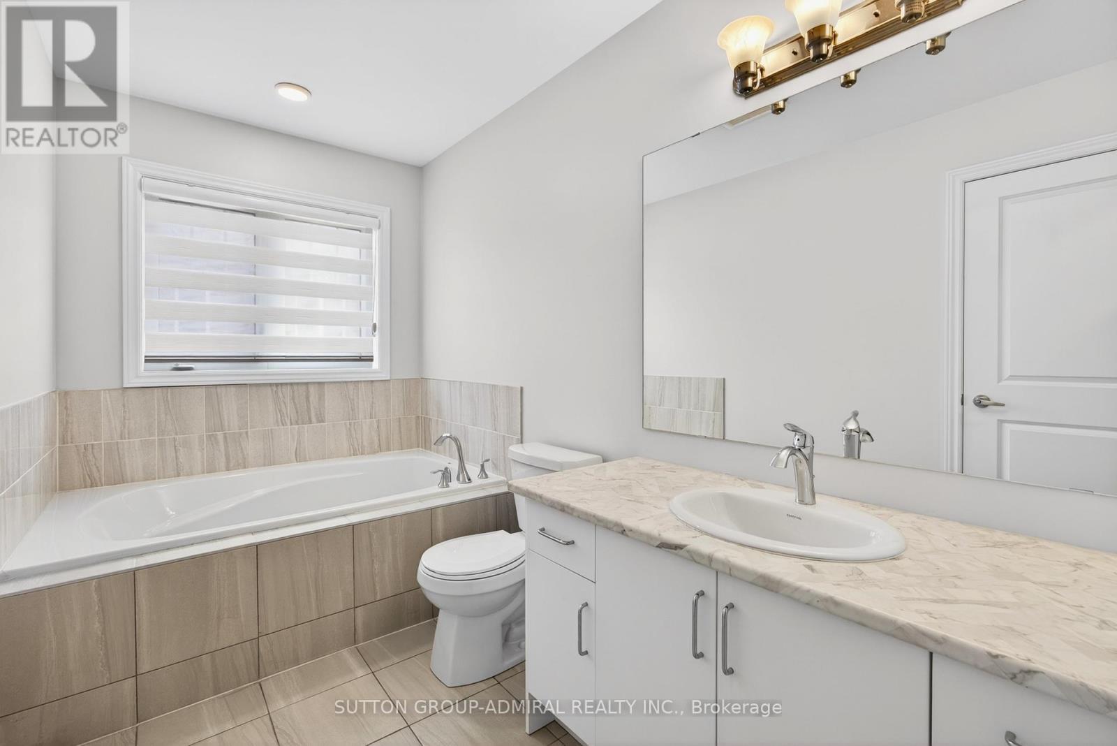 2237 GRAINGER LOOP - 25