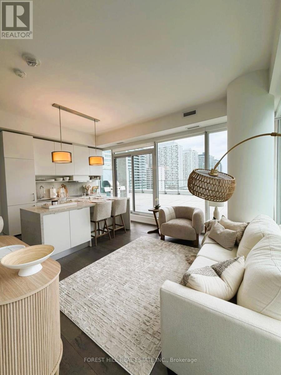 1004 - 5 SOUDAN AVENUE