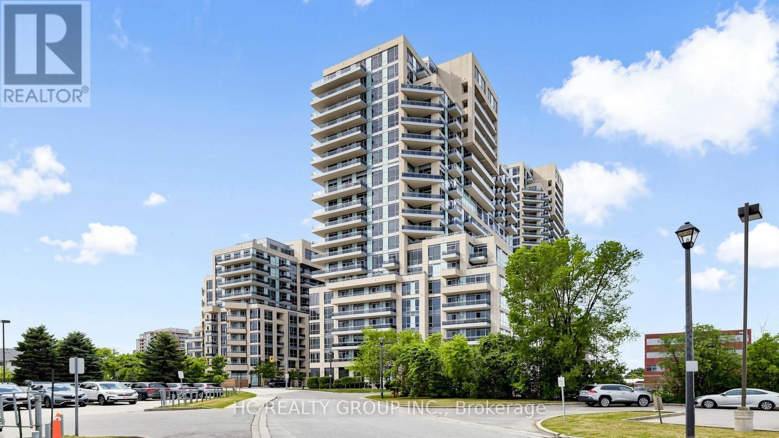 #907 9205 YONGE STREET - 1