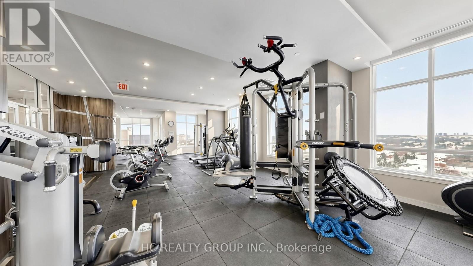 #907 9205 YONGE STREET - 25