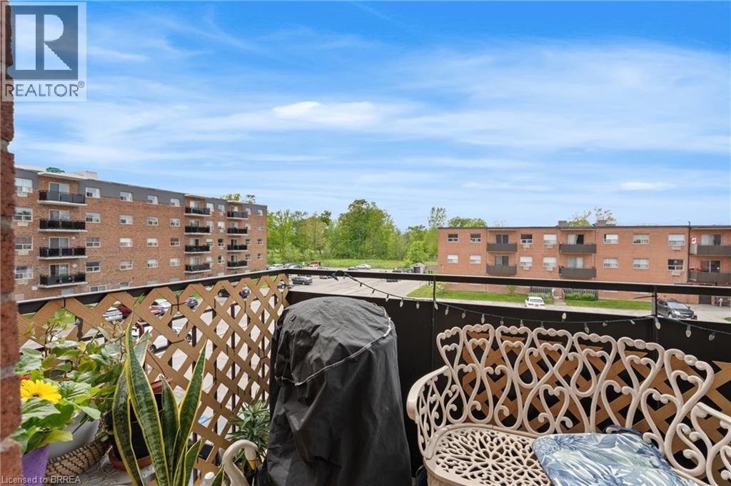 #323 485 THOROLD Road - 24