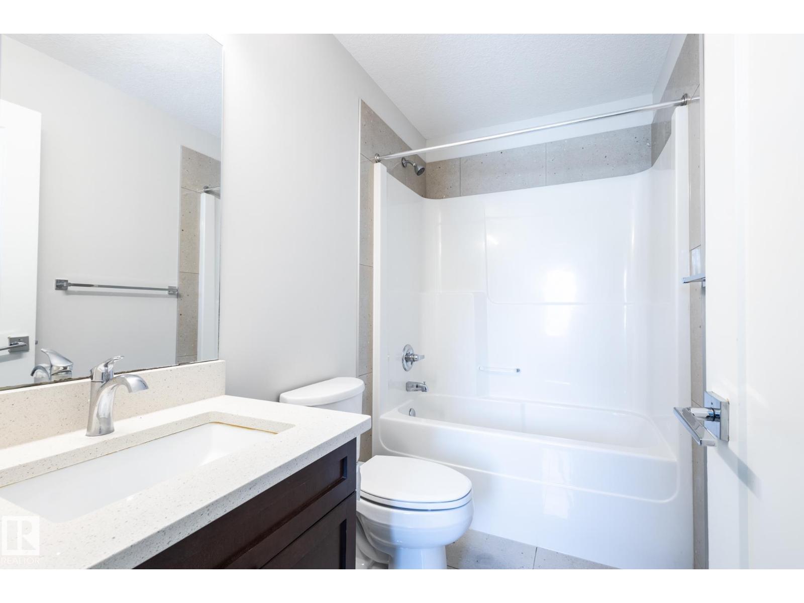 12212 124 ST NW, Edmonton