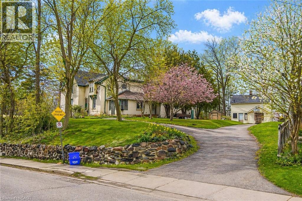 20 ELLIOTT Street, Cambridge, Ontario N1R2J2 - Photo 4