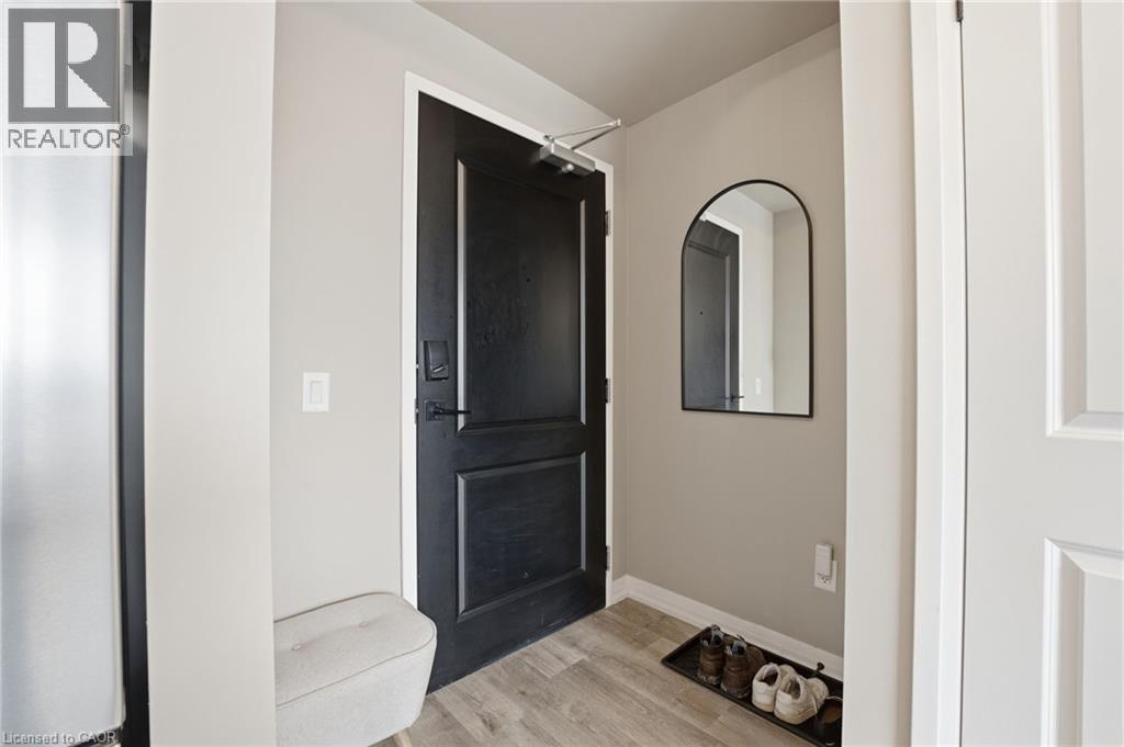 120 SPRINGVALLEY Crescent Unit 203, Hamilton, Ontario L9C0G2 - Photo 2