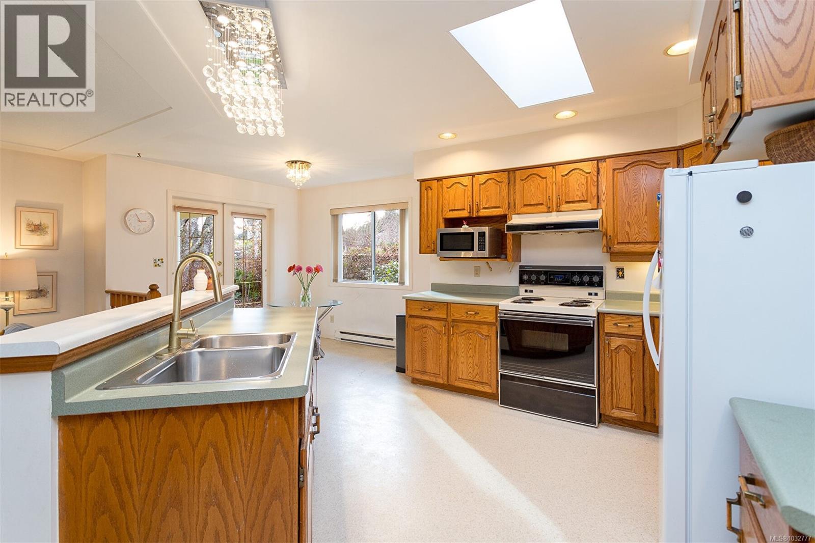 4604 Sunnymead Way - 19