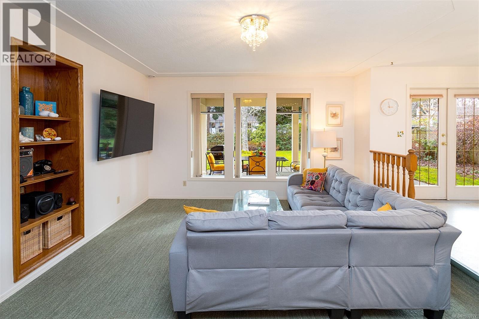 4604 Sunnymead Way - 23
