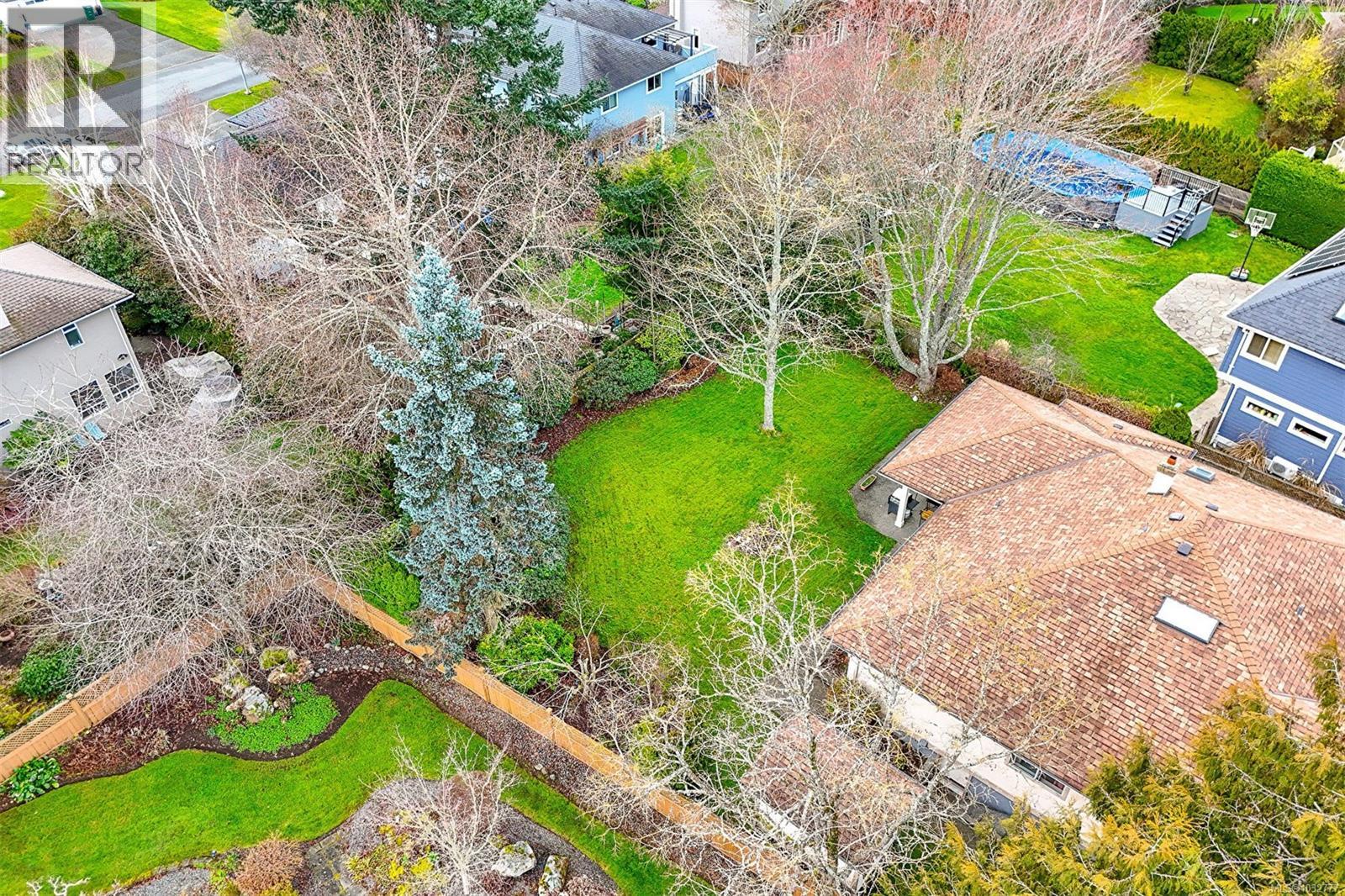 4604 Sunnymead Way - 6