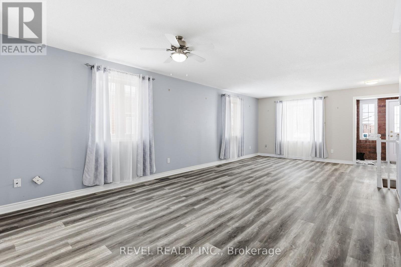 332 MARY STREET W - 11