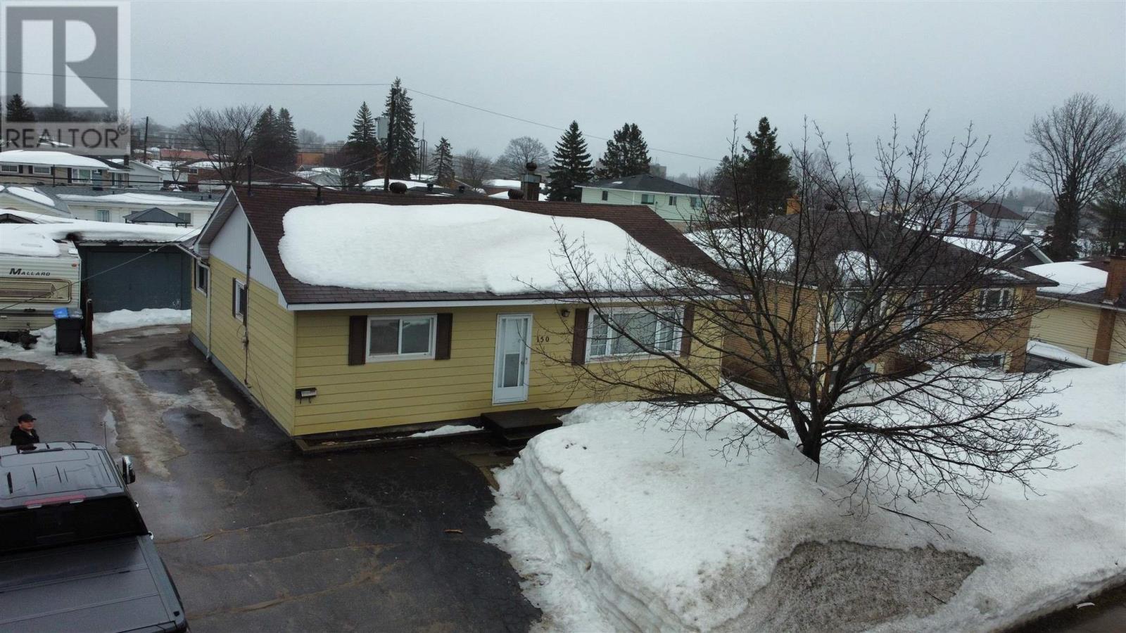 150 Willow AVE