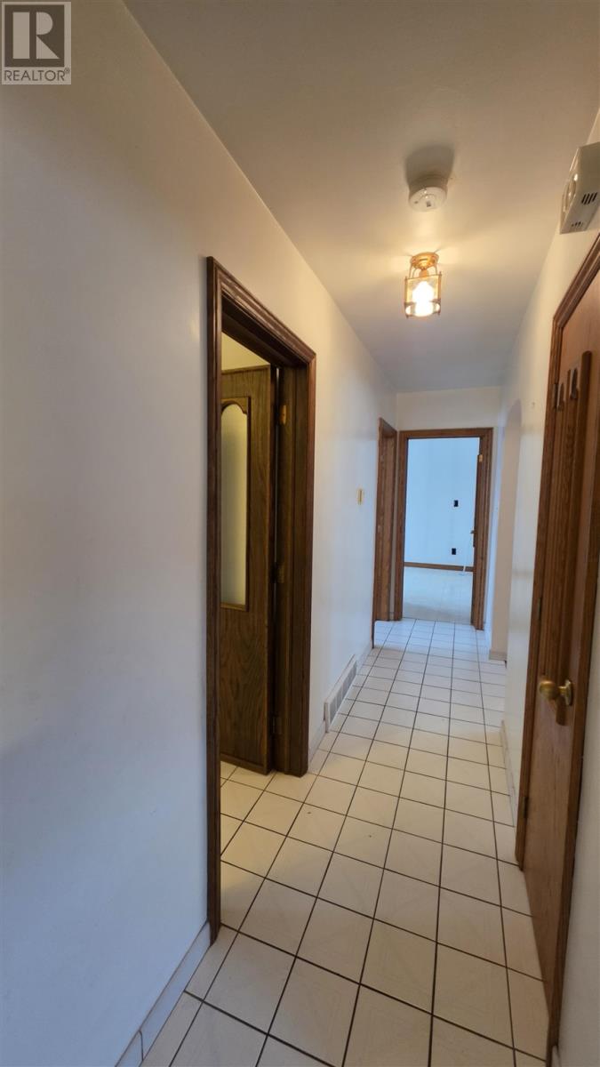 150 WILLOW AVE - 20