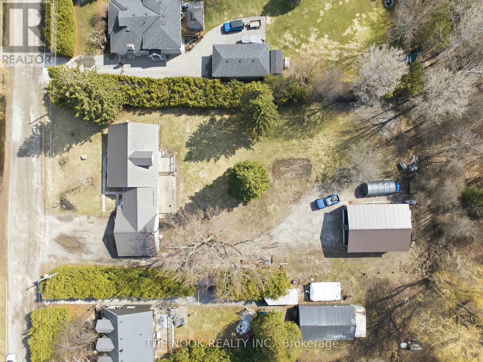 3824 TRULLS ROAD — photo 41