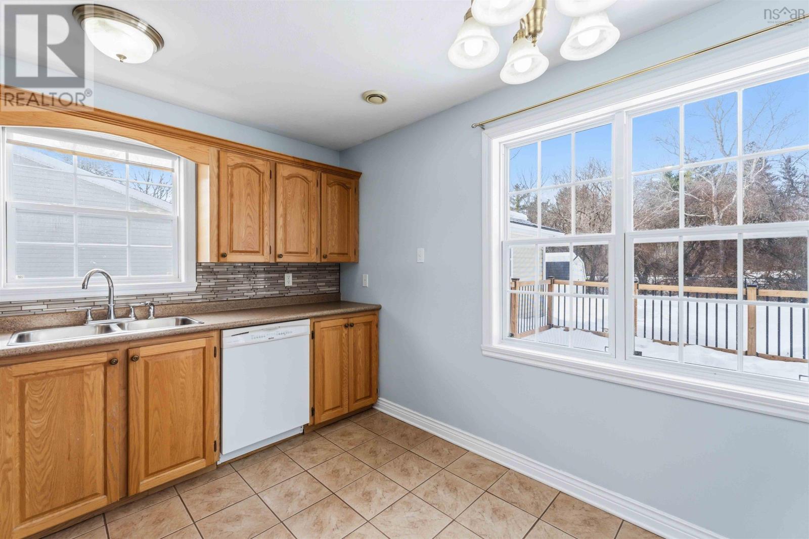 Property 15 of 32 of 9039 Highway 10 Highway