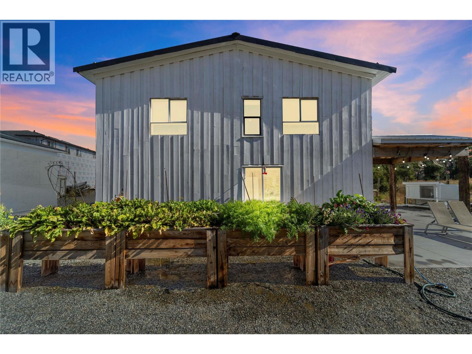  1550 WALNUT Avenue, Merritt