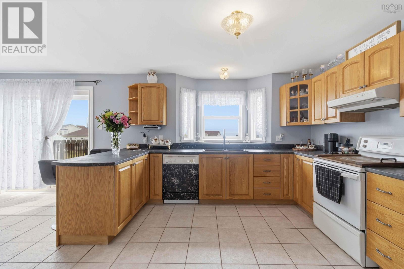 Property 10 of 40 of 82 Sea Spray Drive