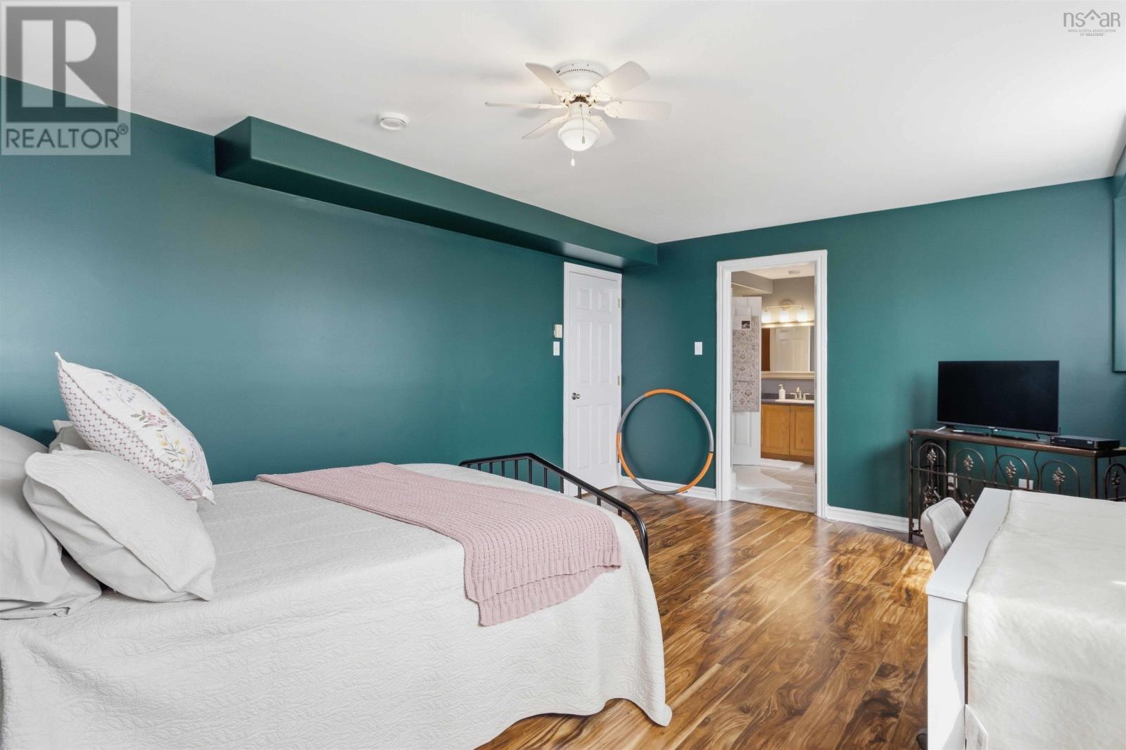 Property 28 of 40 of 82 Sea Spray Drive