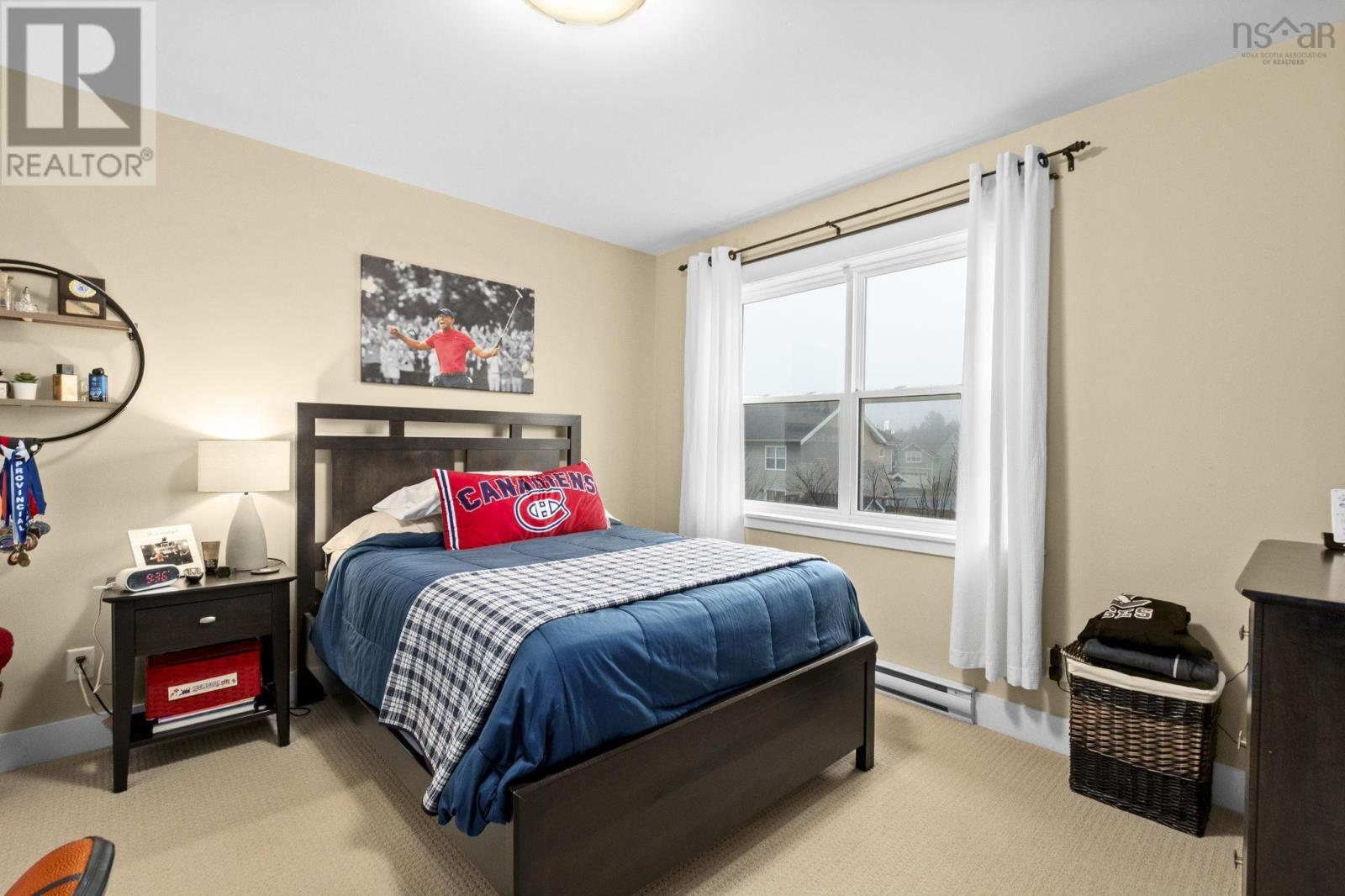 Property 35 of 50 of 124 Beachstone Drive