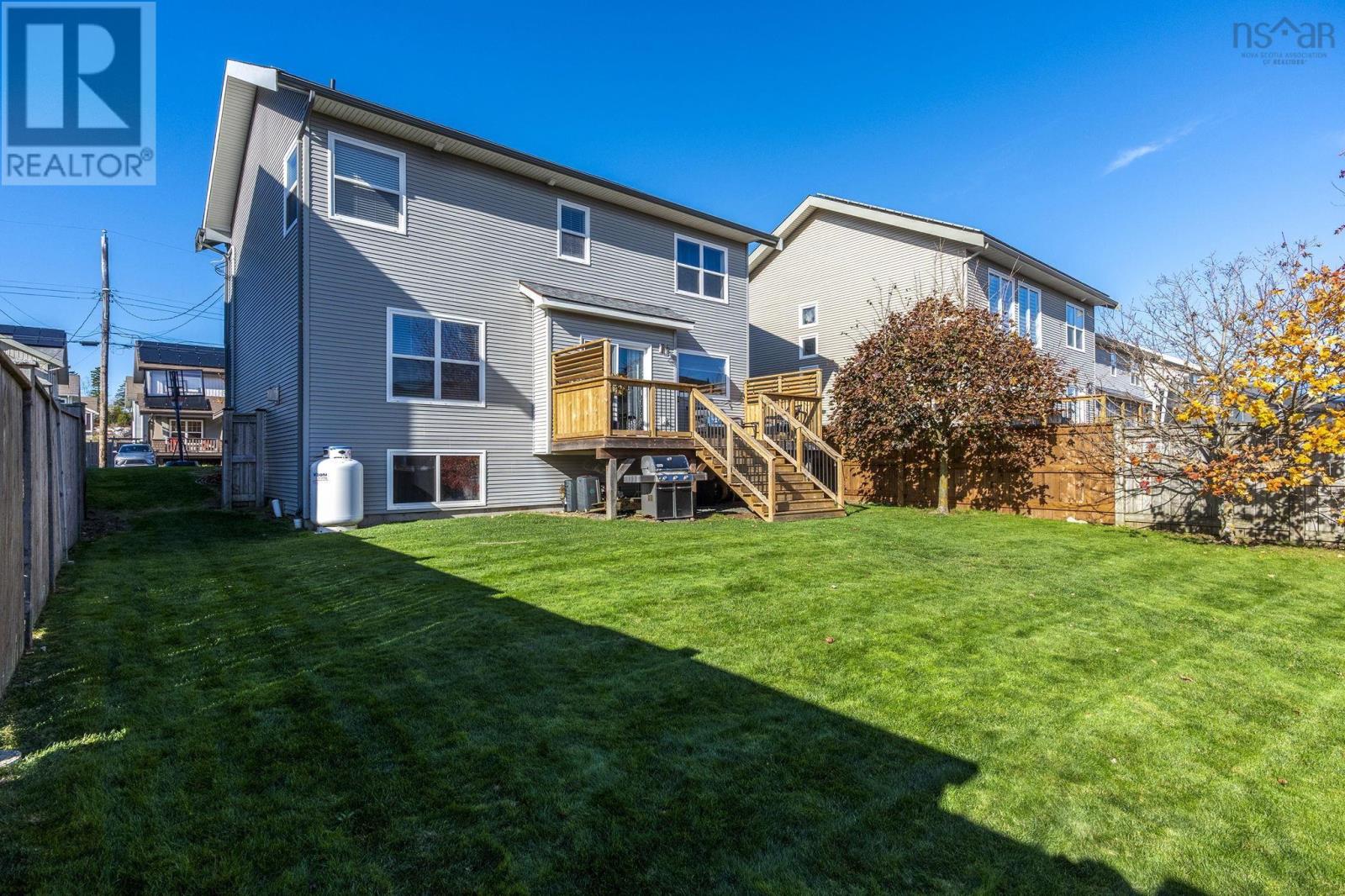 Property 46 of 50 of 124 Beachstone Drive